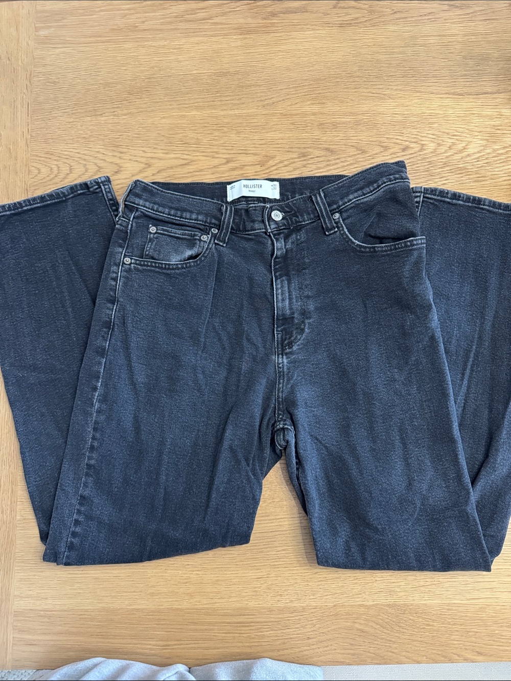 Hollister Men’s Black Jeans - Baggy Fit